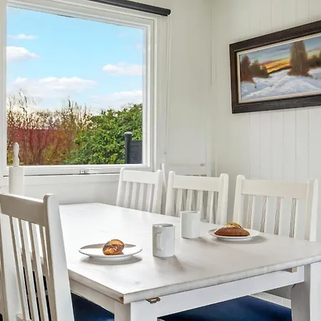 Schönes Sommerhaus An Der Venø-bucht *